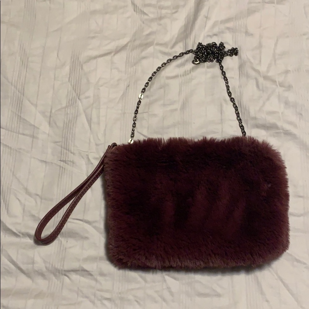 Fluffy Purse - Picture 2 of 9